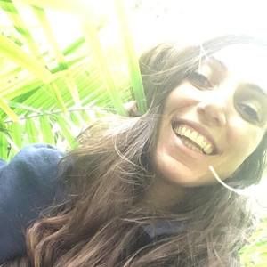 Meet your Posher, Daniella